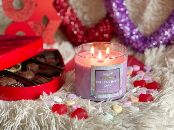 Galentine's Day 3-wick 14oz Jar Candle Product Image 2